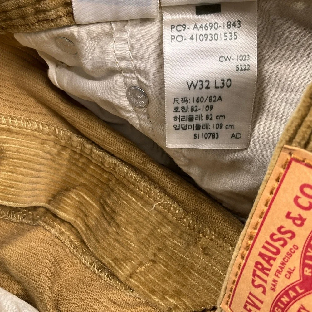 Levi's 502 Corduroy Pants Men 32W 30L Tan‎ Straight Leg Irregular Jeans NWT